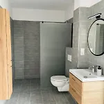Apartment 400
