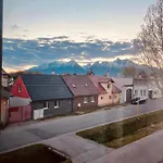 400 Апартаменты