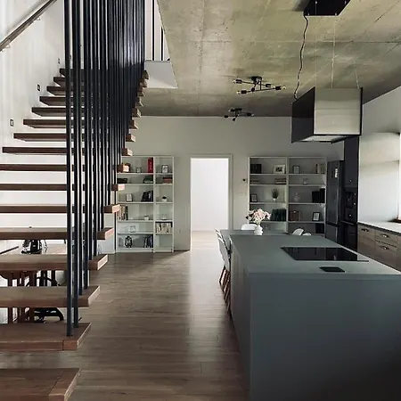 400 Apartment