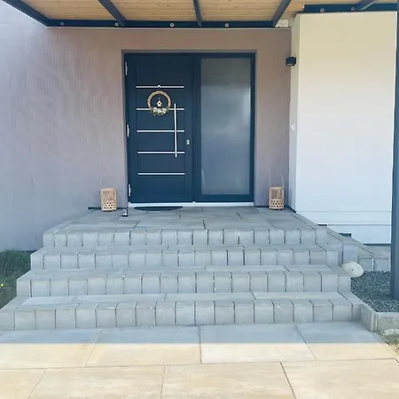 400 فيلكا لومنيكا