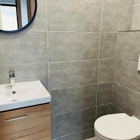 400 * Vel'ka Lomnica